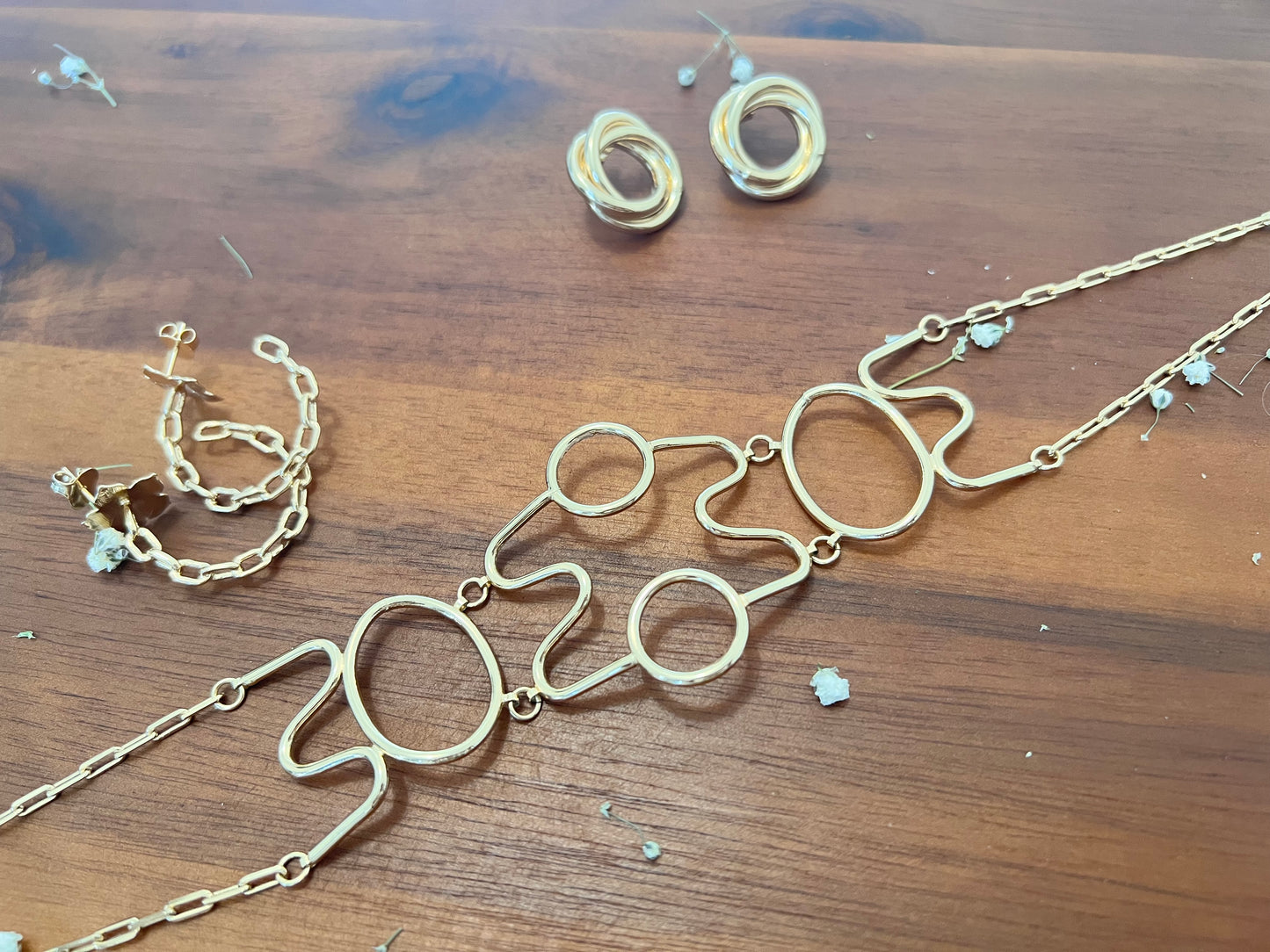 Artistic Artesanal Choker